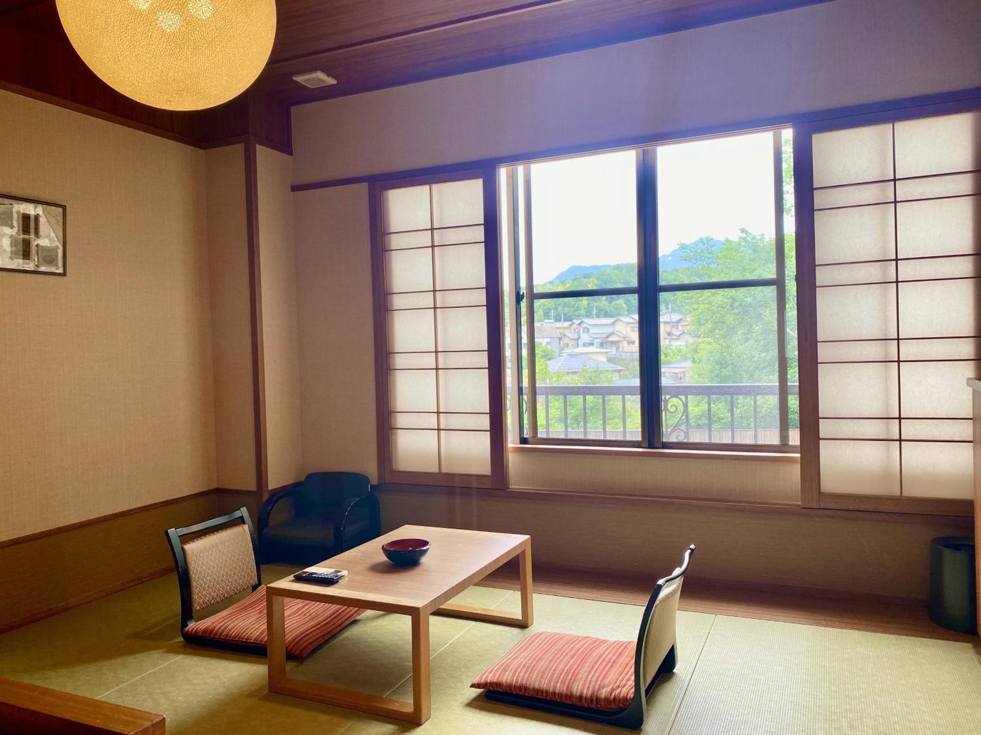 阳光酒店 3*